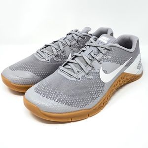 nike free metcon atmosphere grey